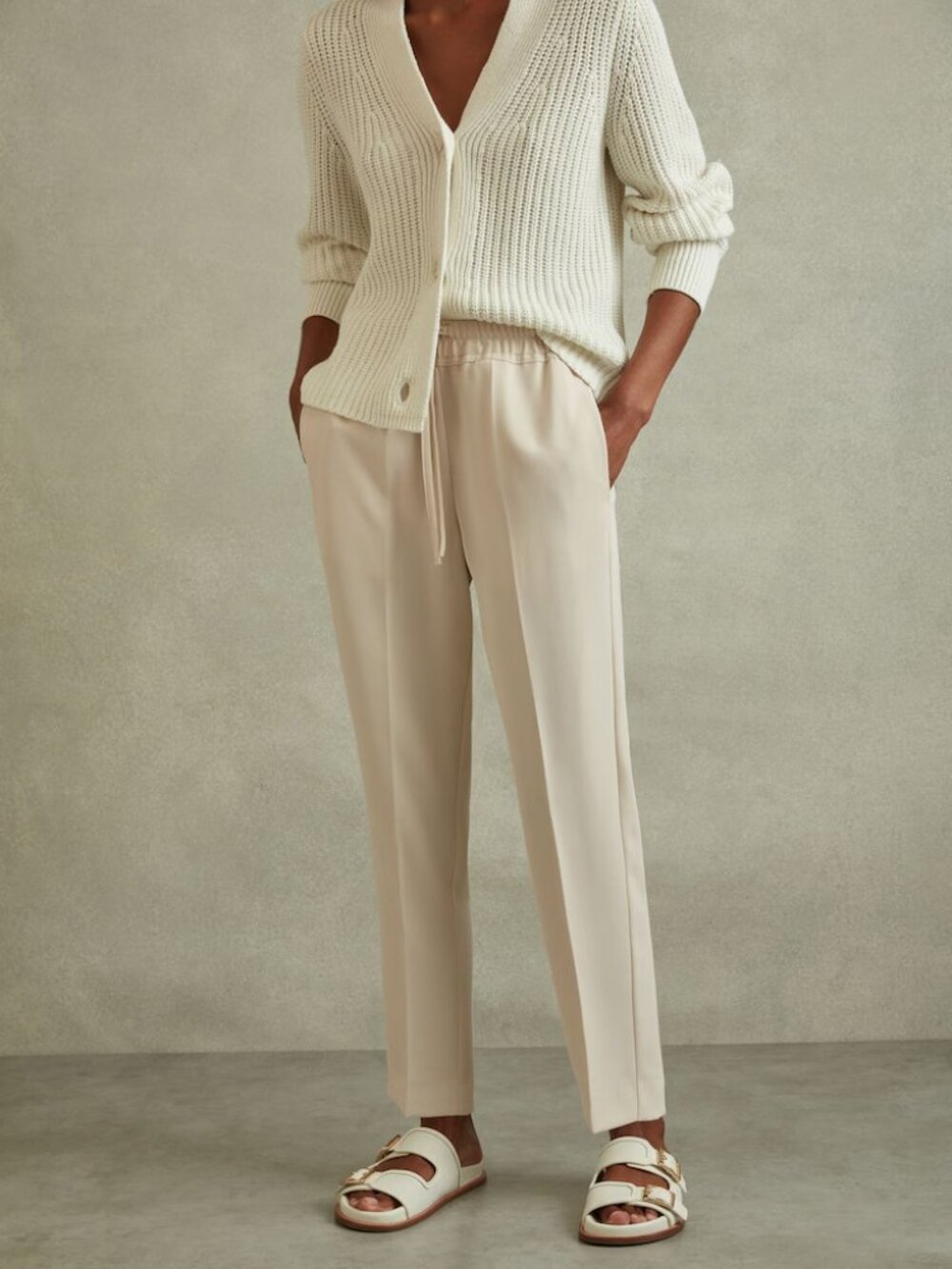 Reiss Hailey Tapered Pull-On Trousers in Cream 10